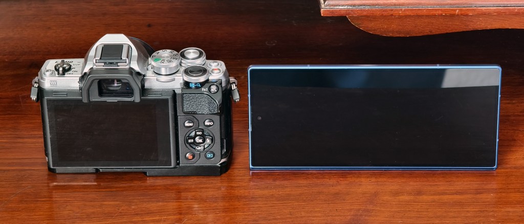 Camera screens are still around 3inches big, whereas phones have been much bigger for a long time now. (3inchs vs 6.5inches) Photo Joshua Waller
