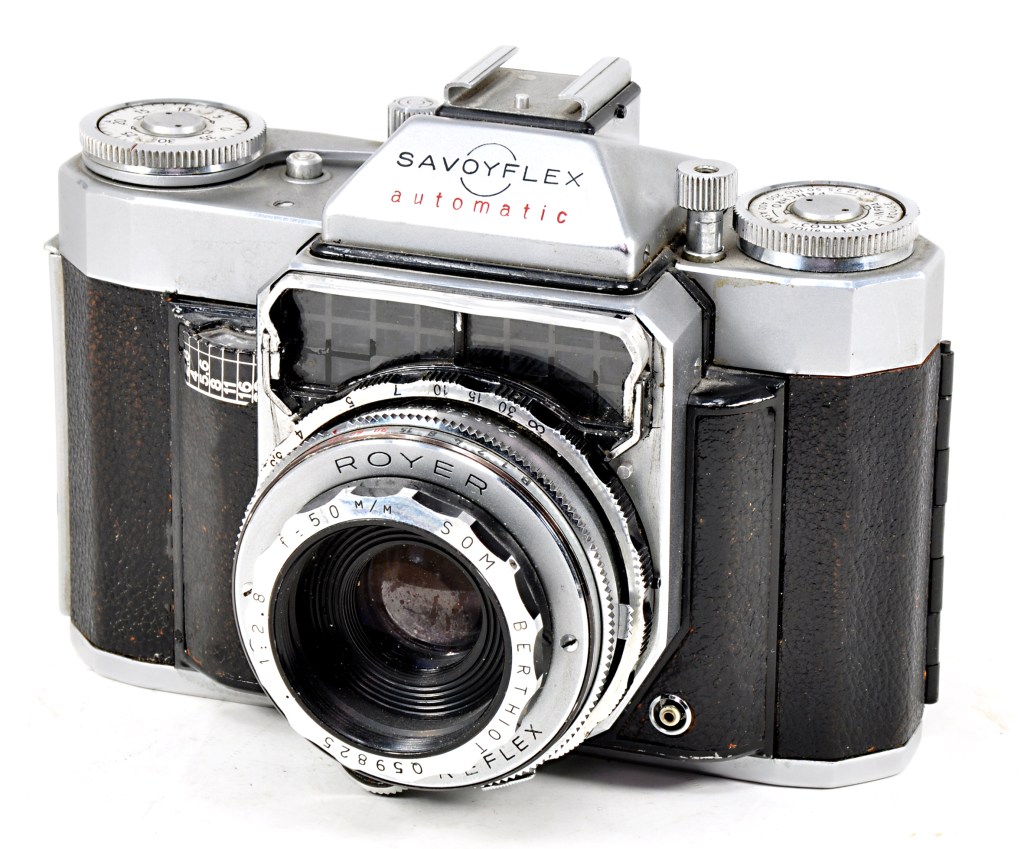 Savoyflex Automatic, the first shutter priority SLR