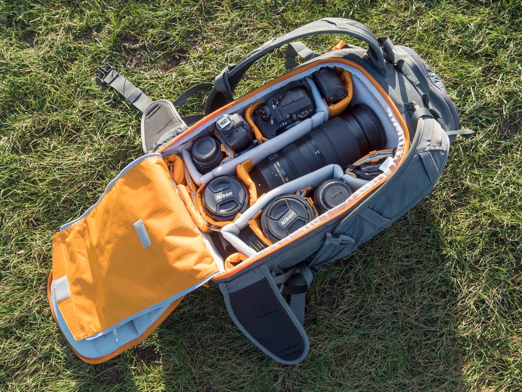 Cheap vs Pro camera bag, protection