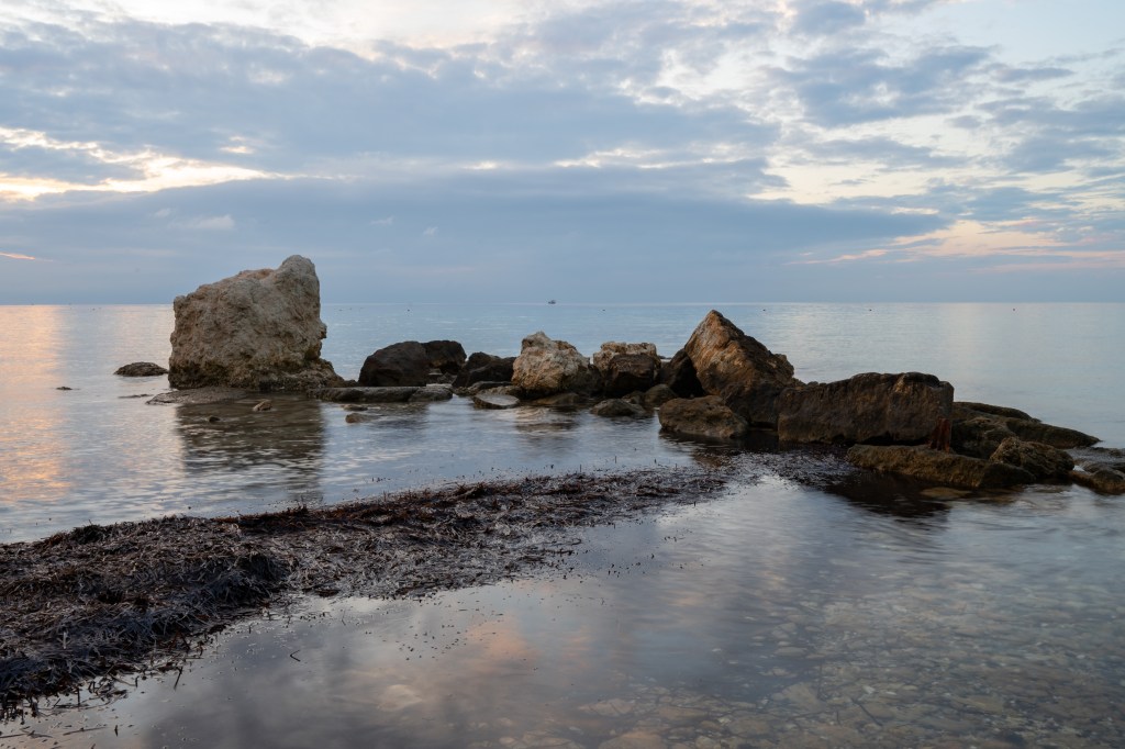 Nikon ZR sample, beach