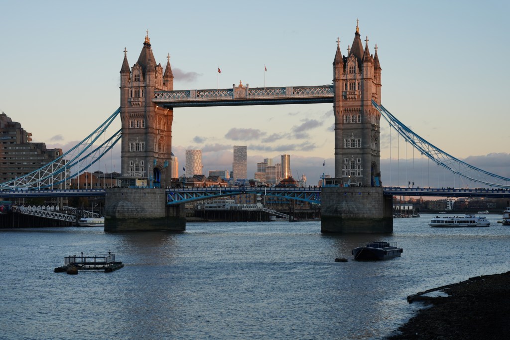 Sony A7 V Tower Bridge sample image