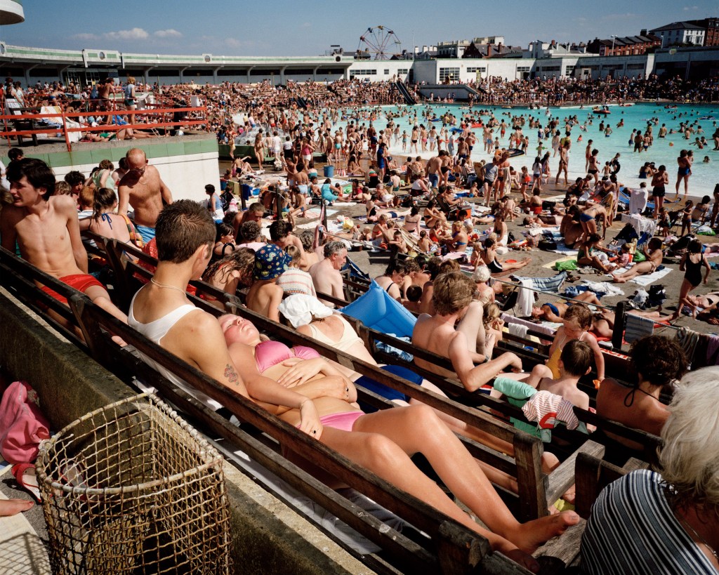 New Brighton, England, 1983-85 © Martin Parr / Magnum Photos