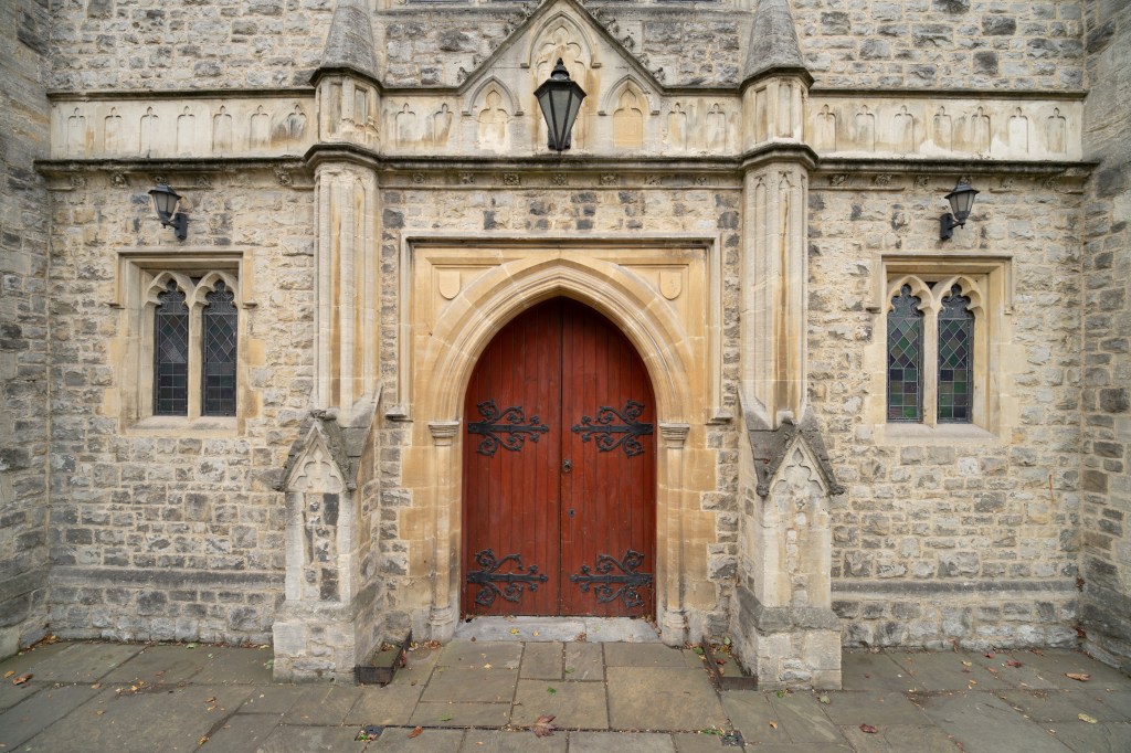Viltrox AF 14mm f/4 Air church wall sample image. 