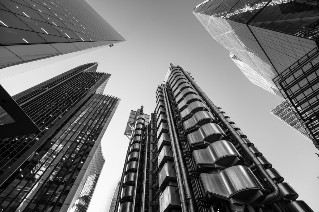Viltrox AF 14mm f/4 Air London city architecture sample image