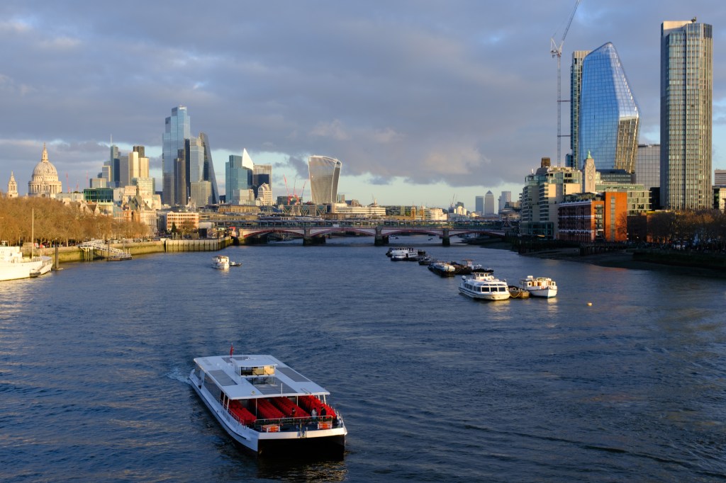 Fujifilm X-T30 III London skyline sample image 