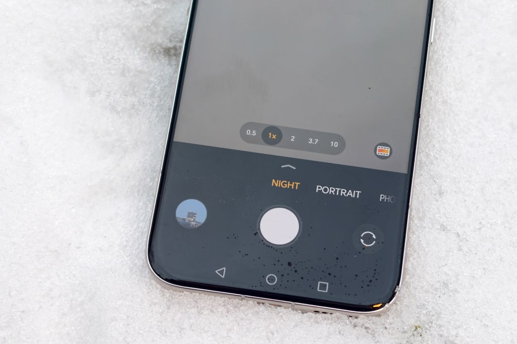 Honor Magic8 Pro - Night mode. JW/AP