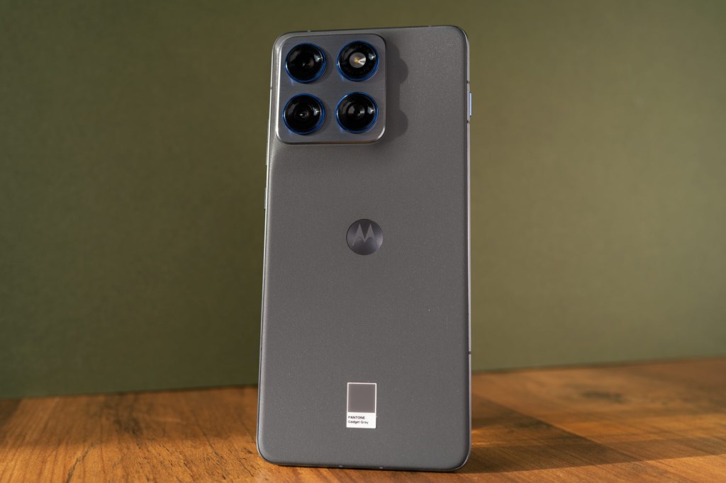Motorola Edge 70 rear