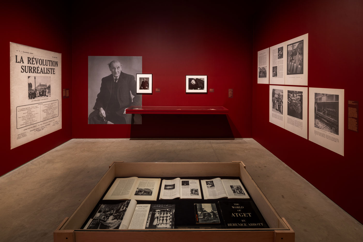 Eugene Atget's surreal and enigmatic street photos of Paris - old
