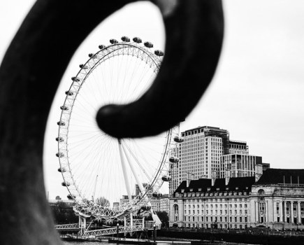 London Eye by Grzegorz Bys, UK. SINGLE USE ONLY