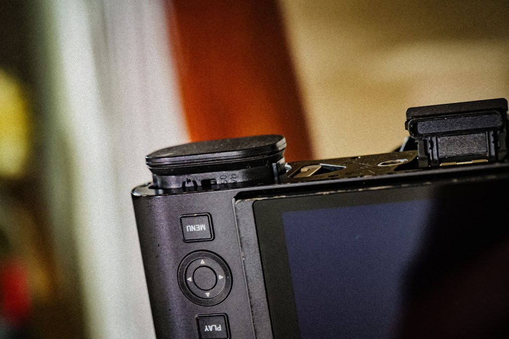 Leica Q3 Monochrom battery