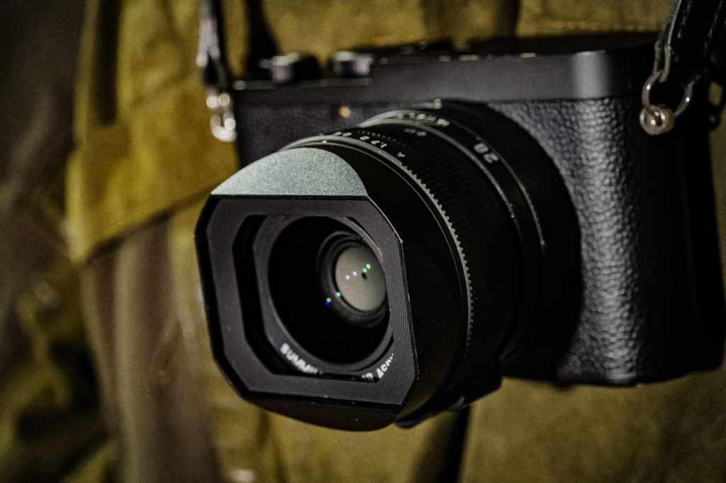 Leica Q3 Monochrom lens