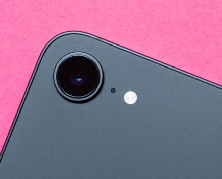 The camera unit of the iPhone 16e