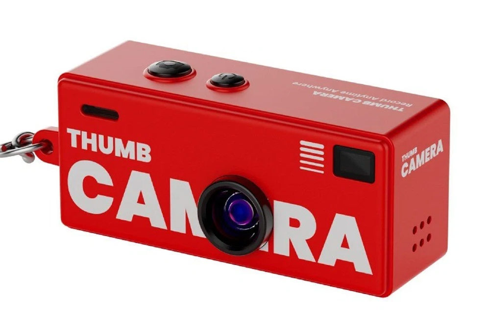 Thumb Camera - Kodak keychain camera copycat. Photo ebay.