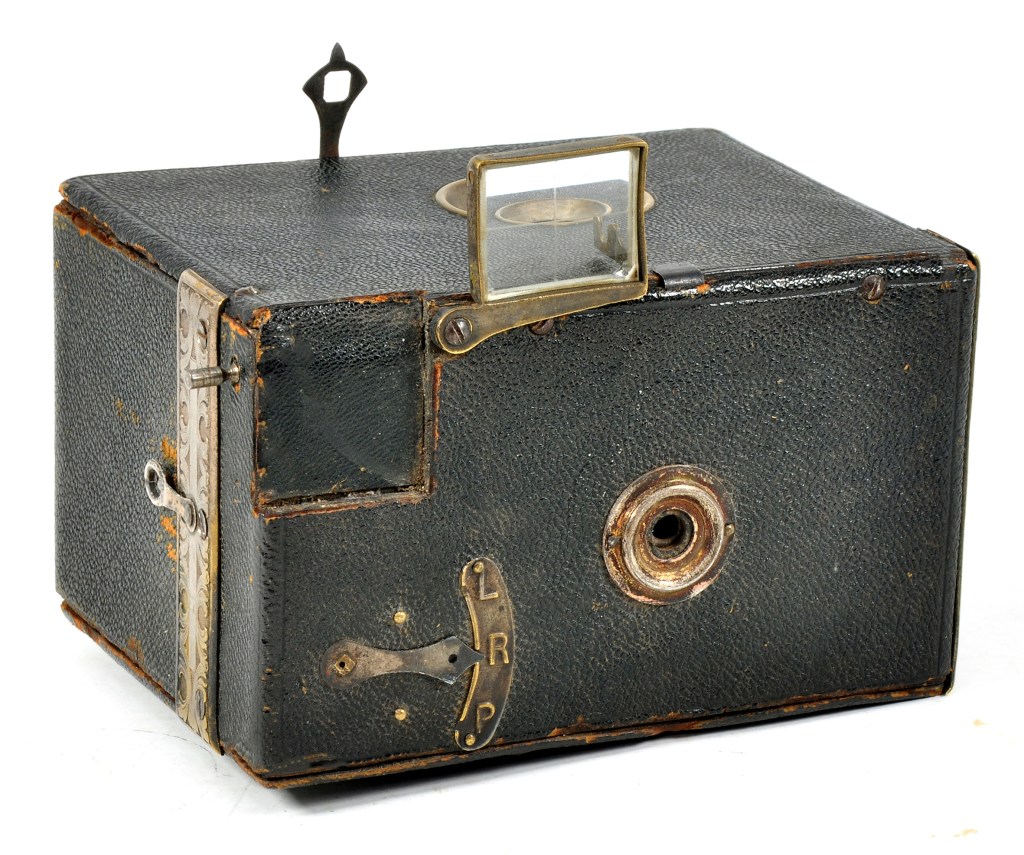 An artist’s impression of the Niépce camera (left) and the first daguerreotype camera