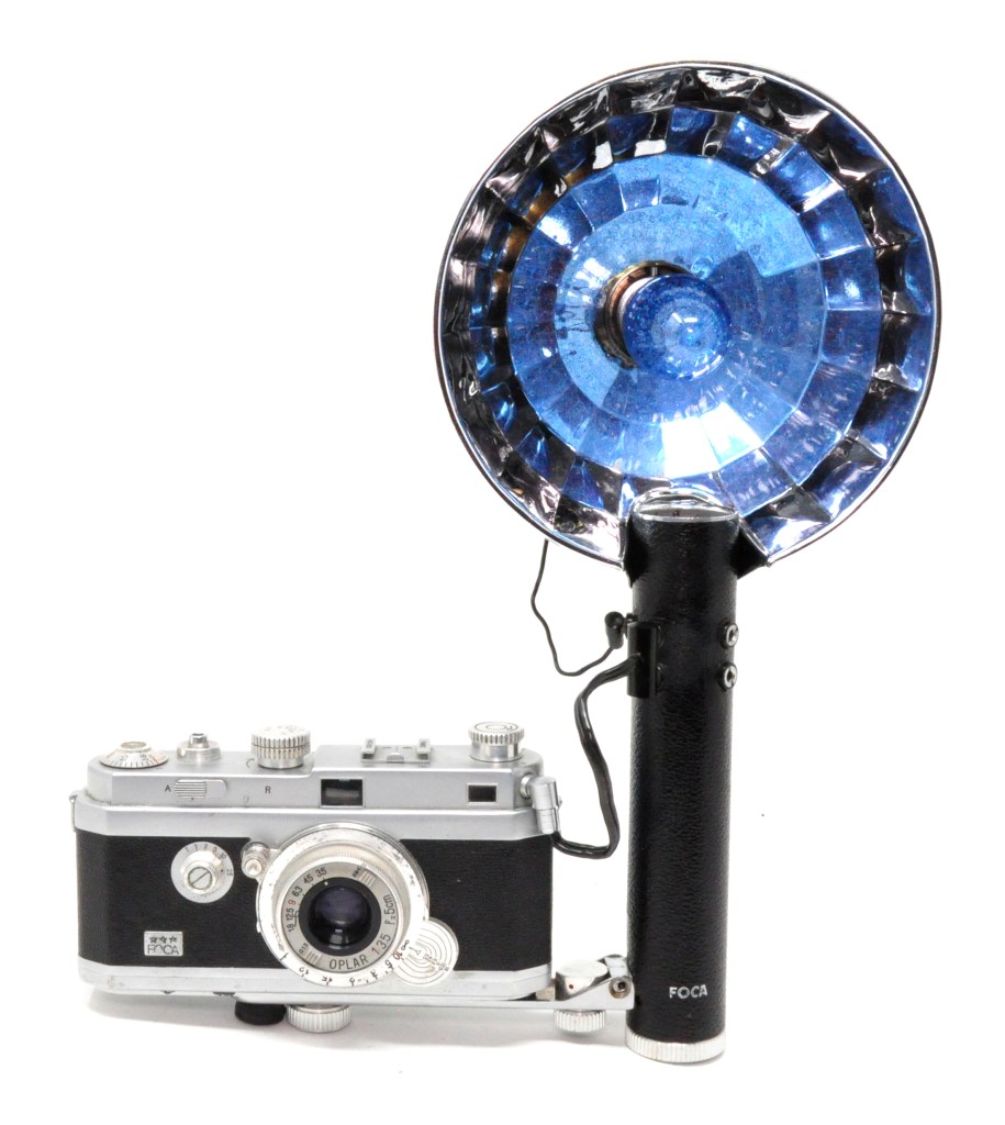 The Foca PF3 with its dedicated flashgun
