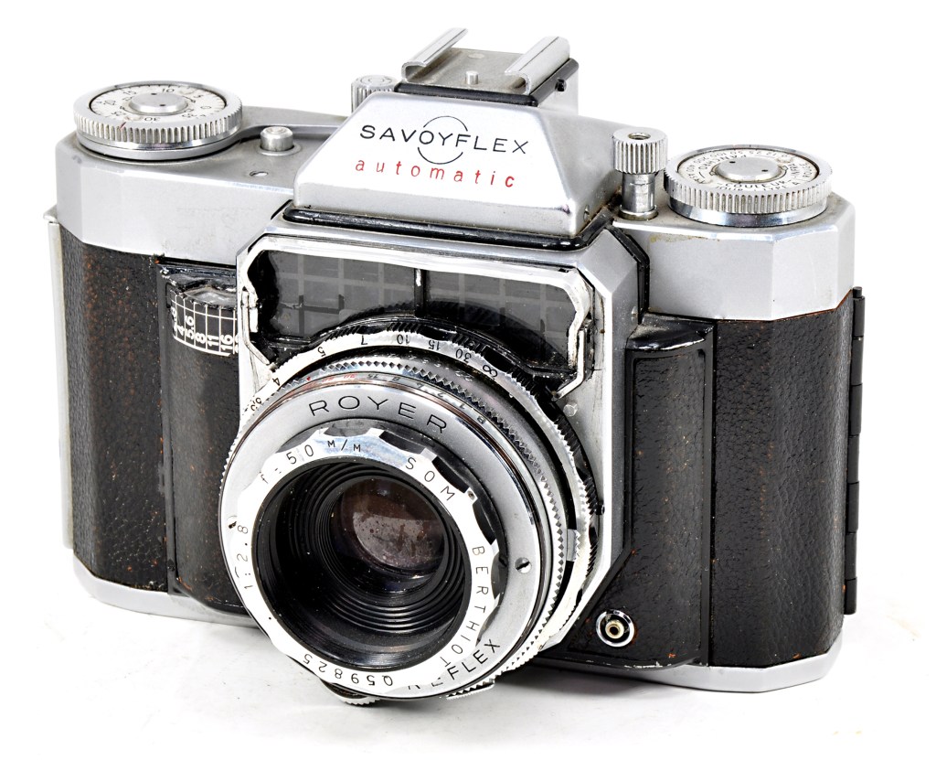 Savoyflex Automatic, the world’s first shutter-priority SLR