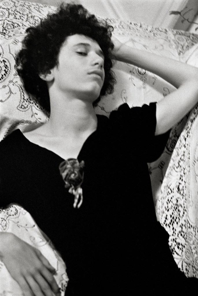 Portrait of Myla à seize ans, Mission District, San Francisco, 1972