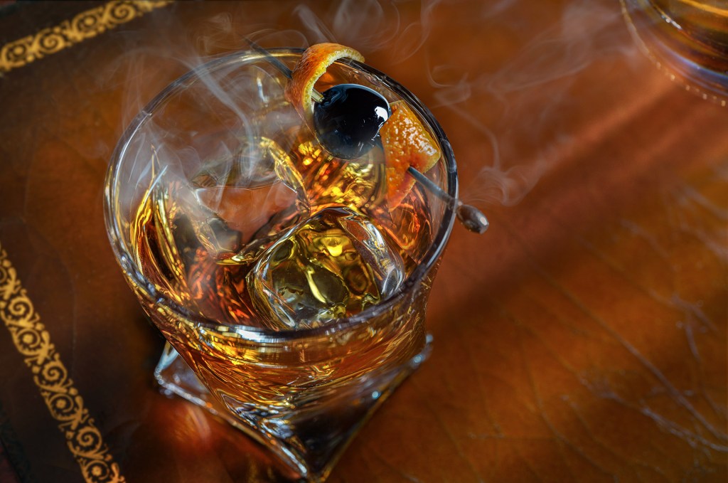 photo of an old fashioned cocktail