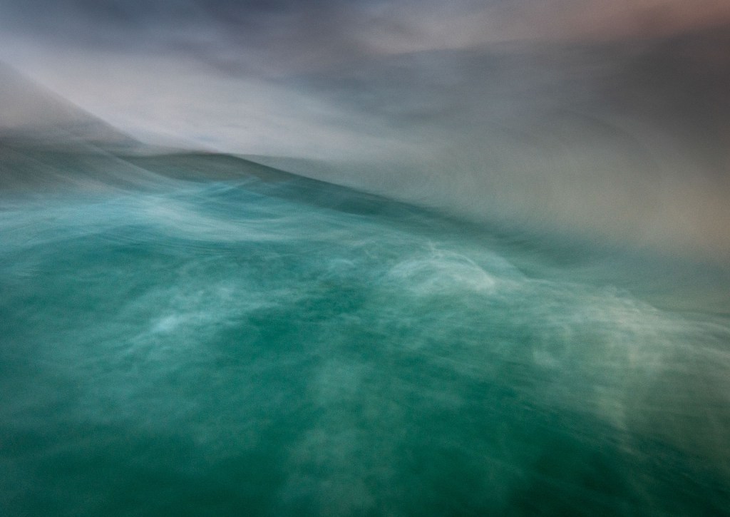 Using wideangle lenses captures a ]n expansive view that recreates Bill’s perspective when out on the water