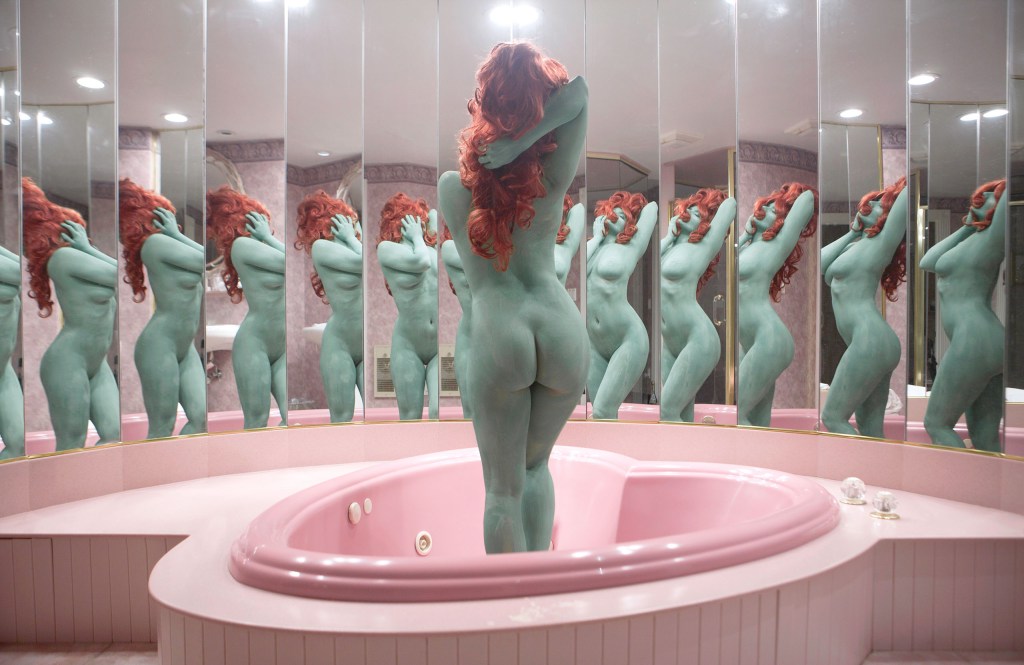 A Dream In Green © Juno Calypso