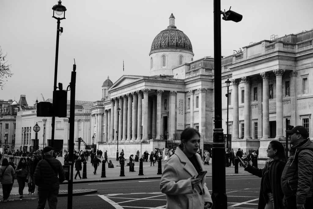 Viltrox TCL-X100VI on Fujifilm X100VI sample image - Trafalgar Square.