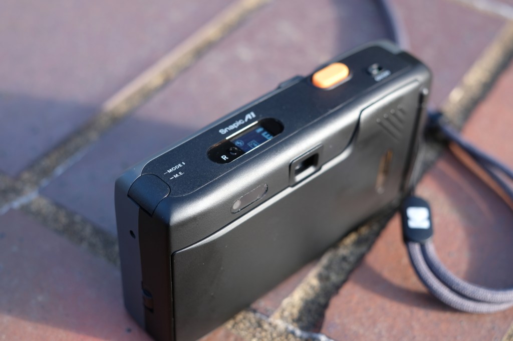 Photograph of Kodak Snapic A1 35mm film camera