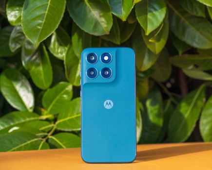 Moto G77
