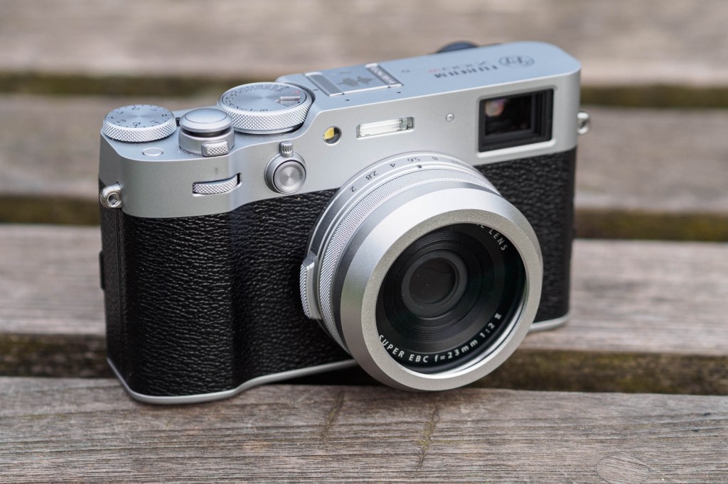 Neewer Black Diffusion Filter on Fujifilm X100VI