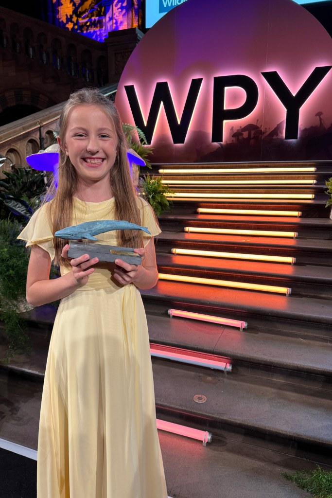 WPY-Jamie-Smart-with-Trophy