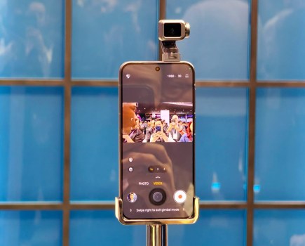 HONOR robot phone