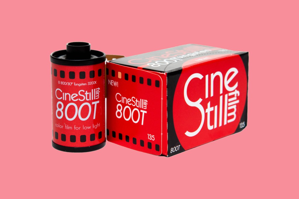 Cinestill 800T box shot