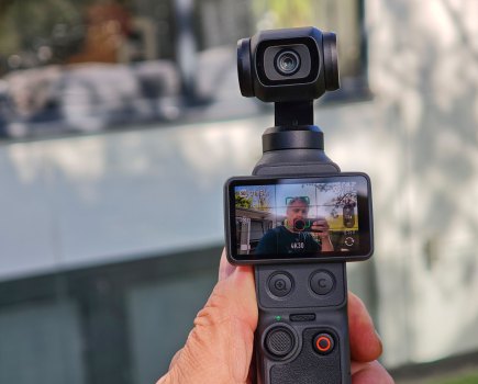 DJI Osmo Pocket 4