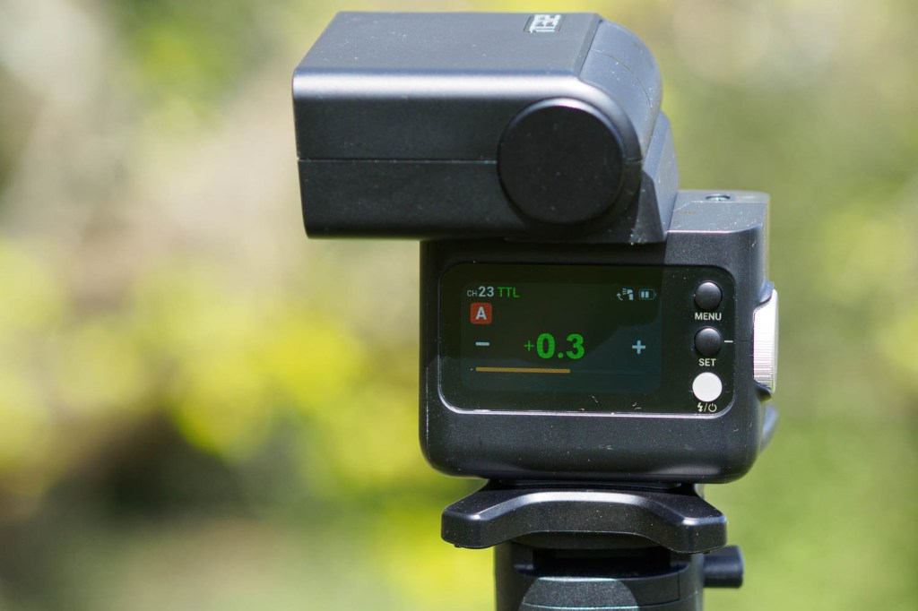 Godox iT32 off-camera on light stand