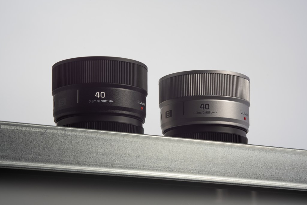 Panasonic Lumix S 40mm F2 lens in black and silver.