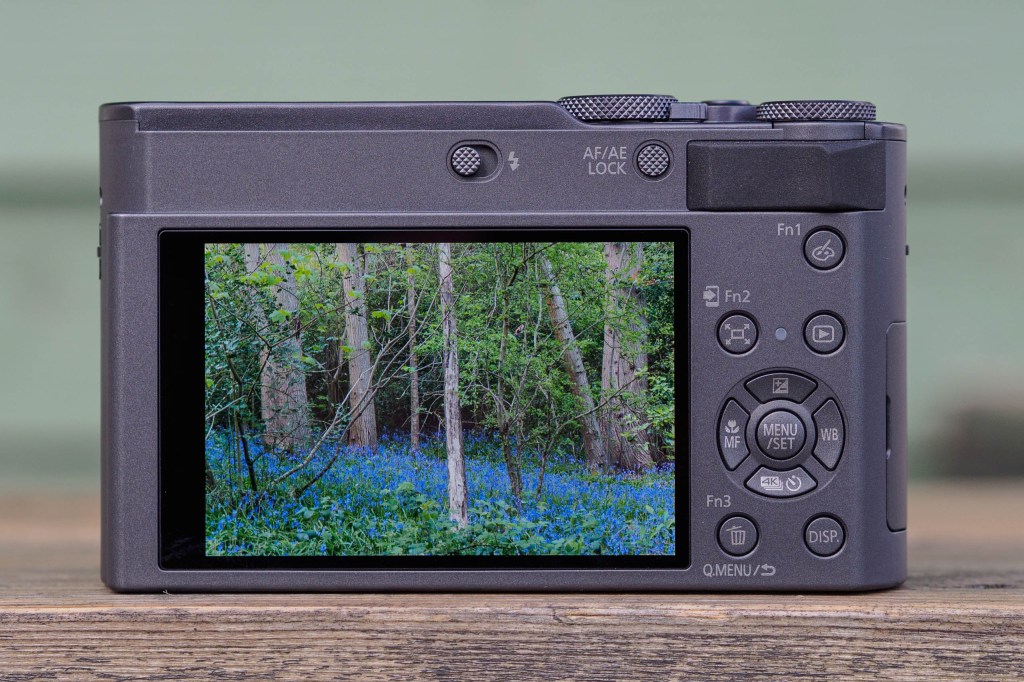Panasonic Lumix TZ300 rear screen. 