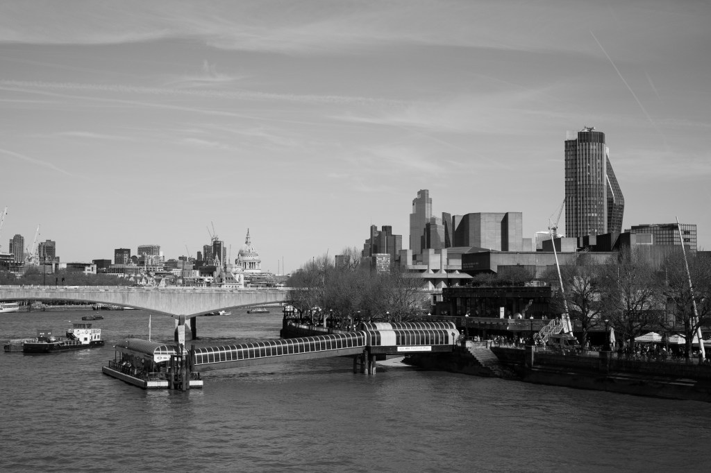 Ricoh GR IV Monochrome sample image: River Thames, London.