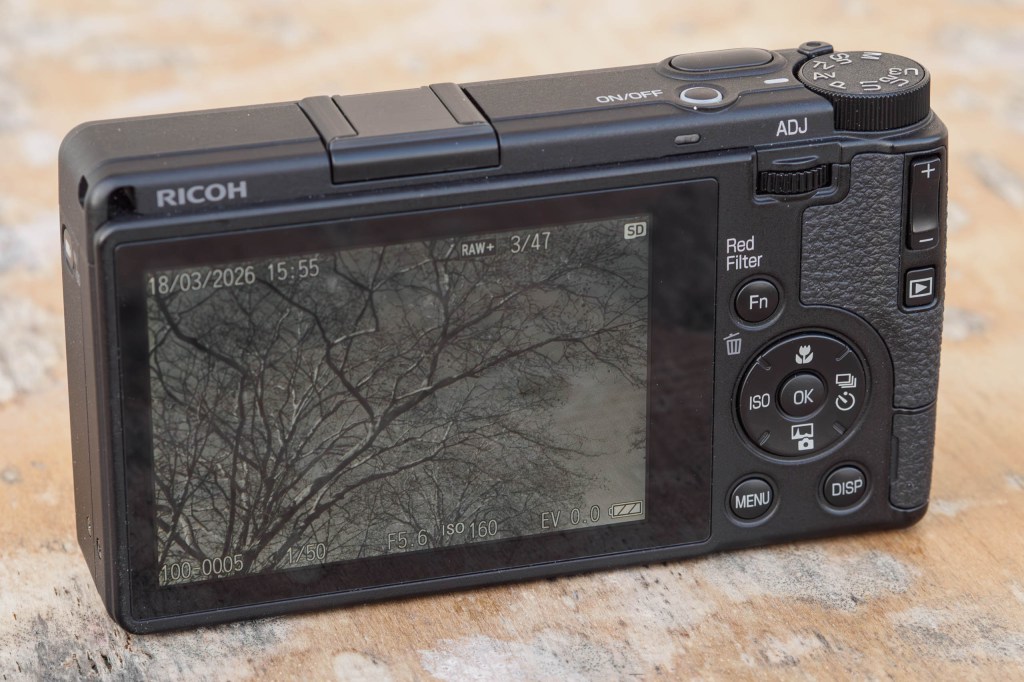Ricoh GR IV Monochrome rear screen.