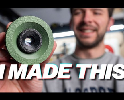 Thomas Spicher YouTuber with his do-it-all lens
