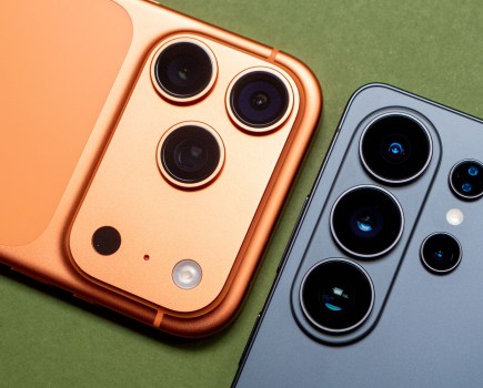 The camera units of the iPhone 17 Pro next to the camera units of the Samsung Galaxy S26 Ultra