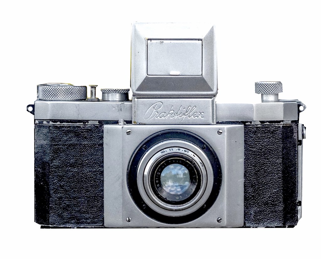 An early Praktiflex from 1939
(Courtesy of Mike Ekman)