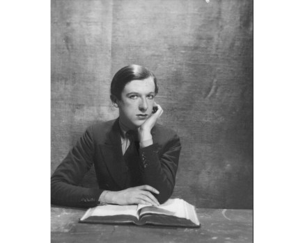 Portrait of Cecil Beaton made in 1925 (Cecil Beaton Archive / Condé Nast)