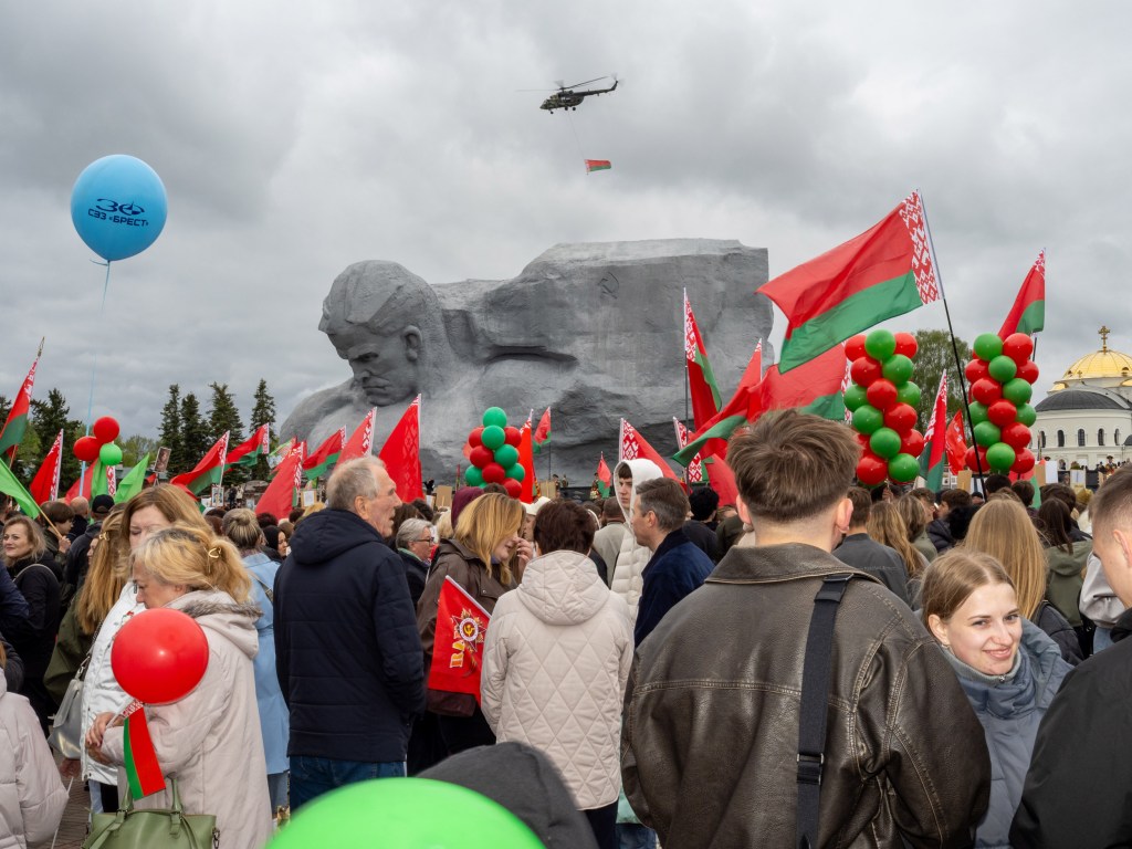 BREST, BELARUS - MAY 9, 2026: Crowds gather in front of the Courage monument at the memorial complex of the Brest Fortress during Victory Day commemorations marking the Soviet Union's defeat of Nazi Germany in 1945. Image Credit: Peter Dench