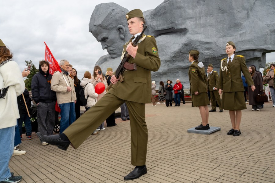 May 9 Victory Day at the Brest-Fortress, Belarus. Image Credit: Peter Dench