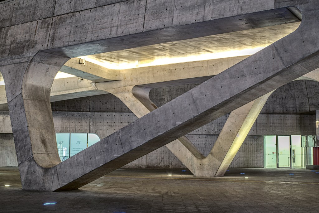 Dongdaemun Design Plaza, Seoul