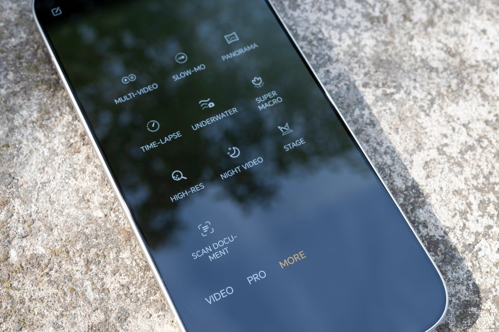 Honor 600 Pro camera app more tab