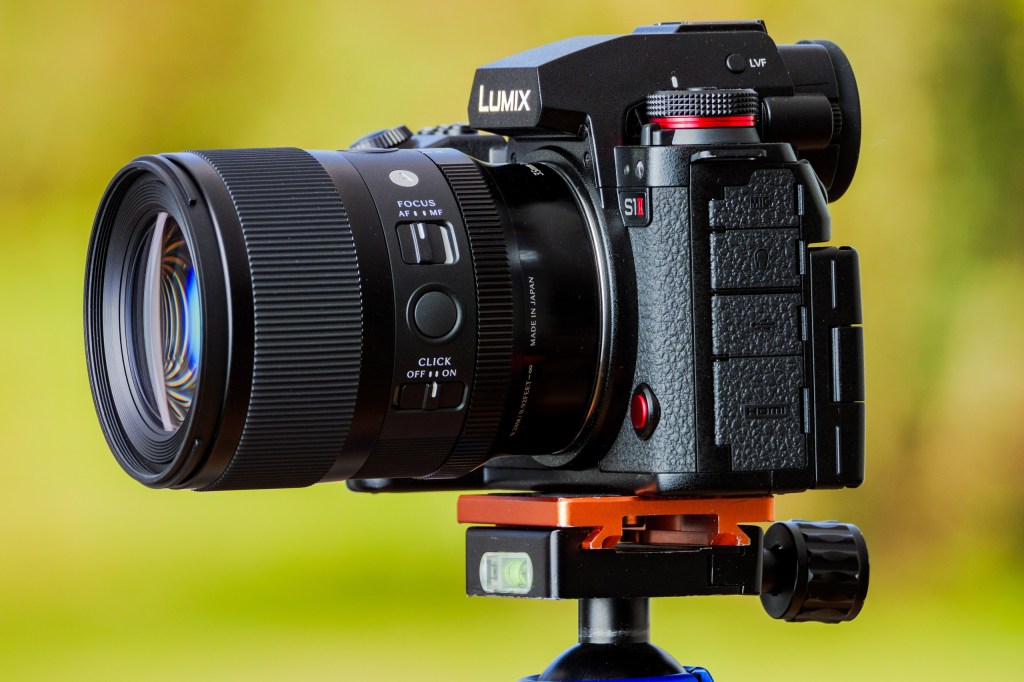 Sigma 35mm F1.4 DG II Art lens