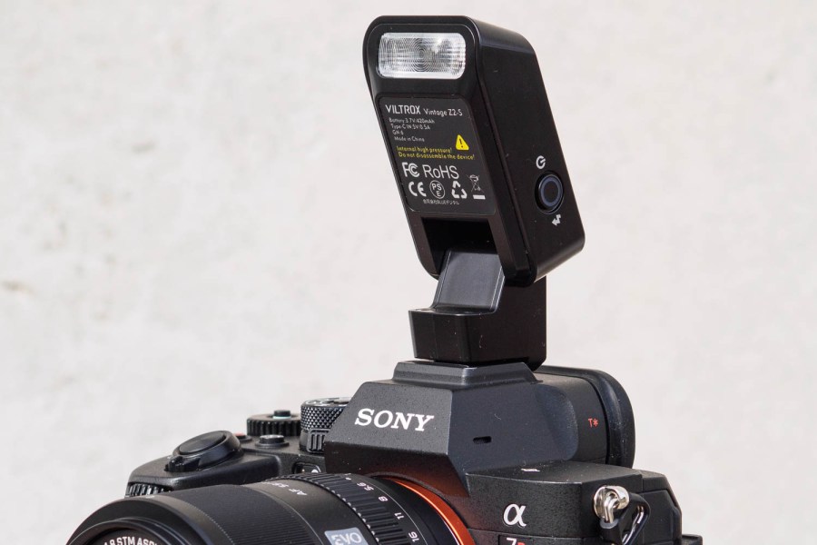 Viltrox Vintage Z2 flash