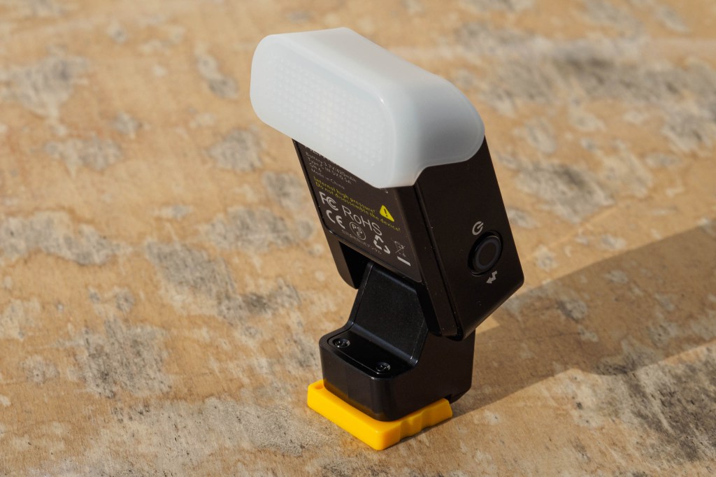 Viltrox Vintage Z2 flash with diffuser and shoe cover