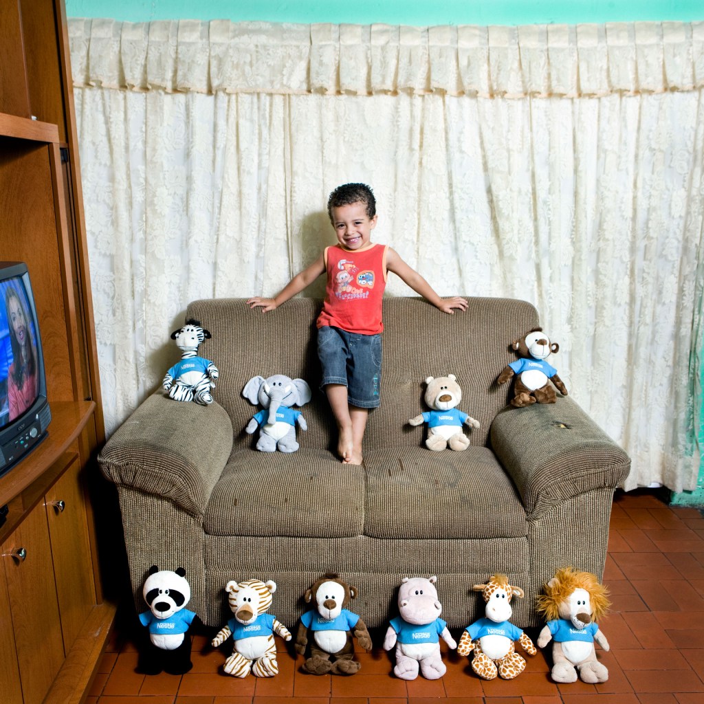 Gabriele Galimberti - Toy Stories