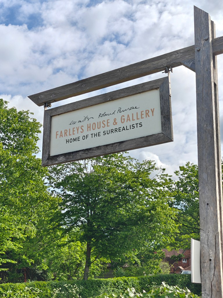 farleys house sign